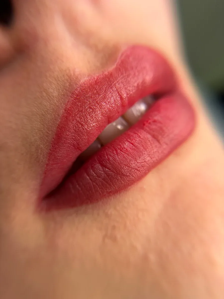 Lip blush – detail pier
